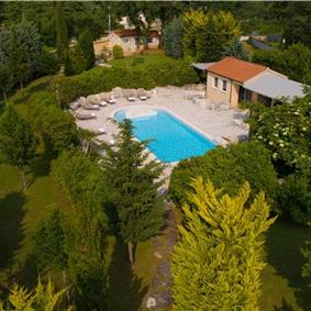 5 Bedroom Istrian Villa Estate with Large Pool and Gardens near Barban, Sleeps 12